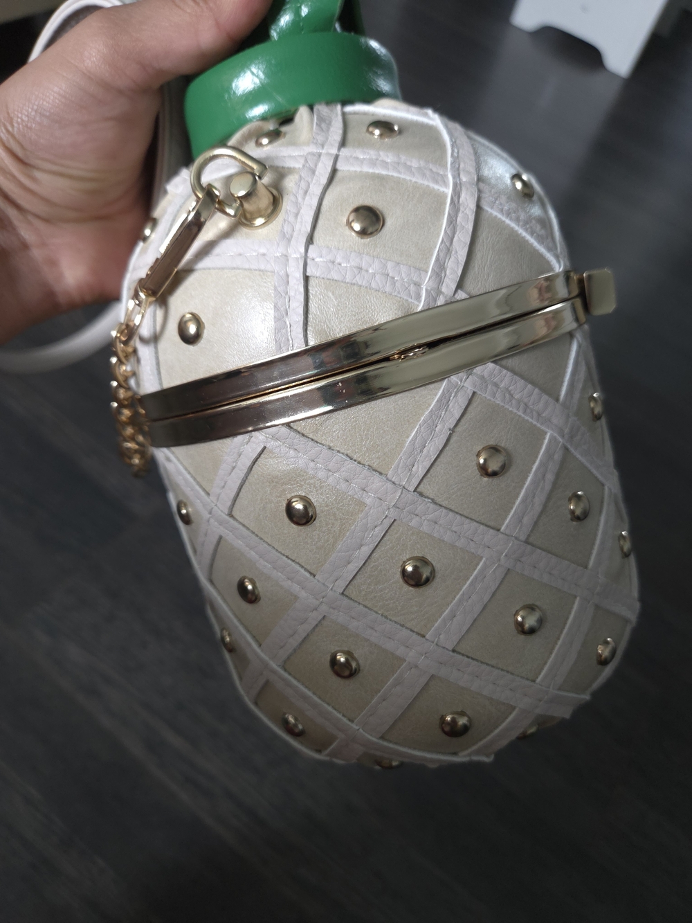 Womens Pineapple Crossbody Bag  Leather - Picture 4 of 4
